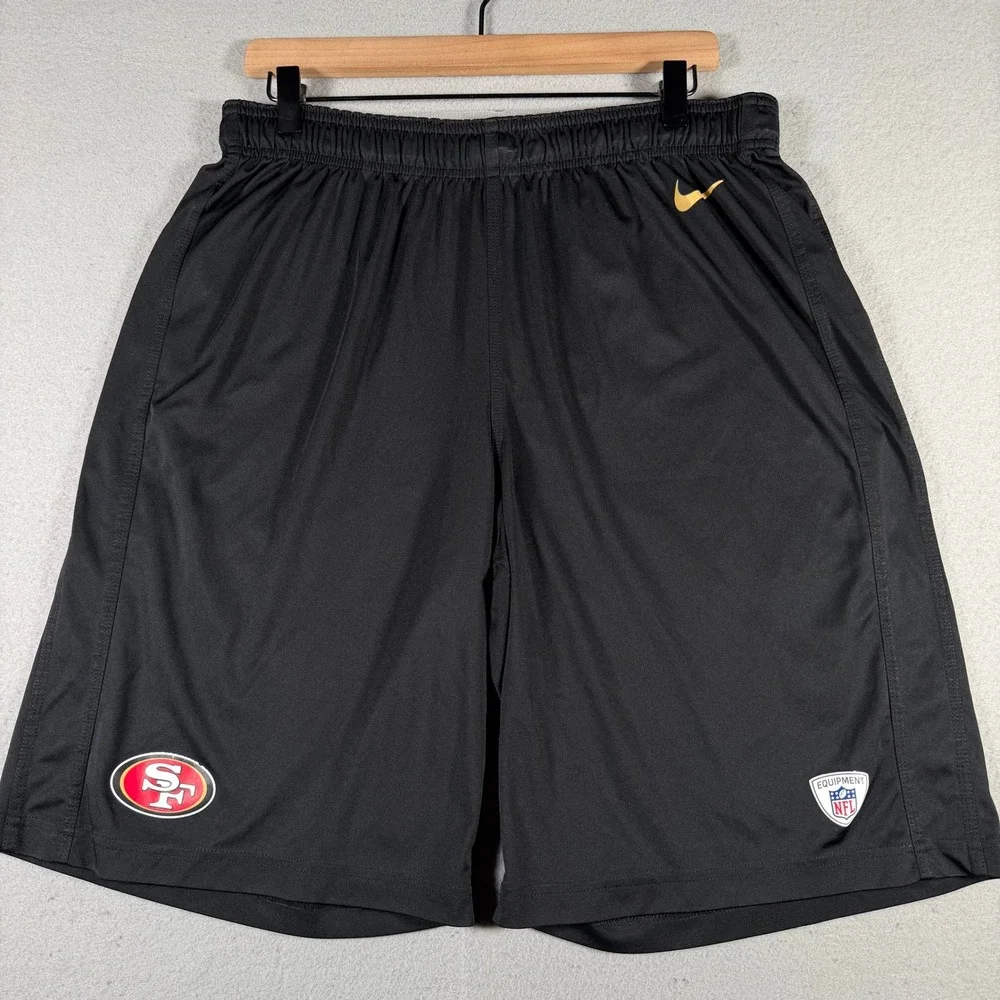 Nike San Francisco 49ers NFL Equipment Dri-FIT Shorts Mens Large Black Gold Logo